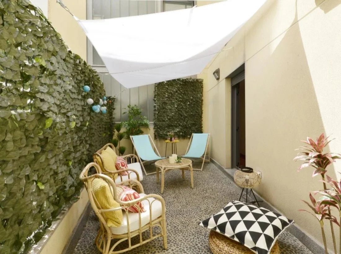 Balcony Green Wall: How to Fix Panels to Any Railing and Hold Up in High-Rise Wind - Designer Plants USA