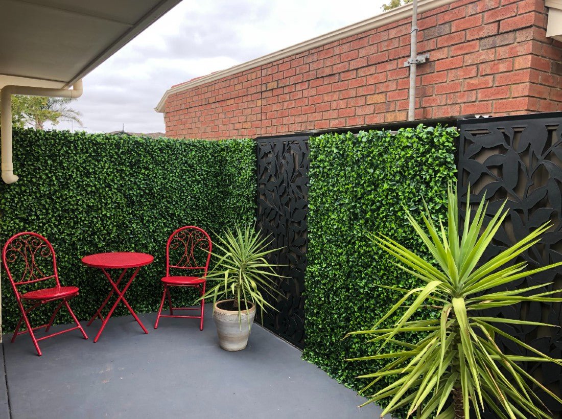 Fake Greenery in Landscape Design: How to Do It Best?