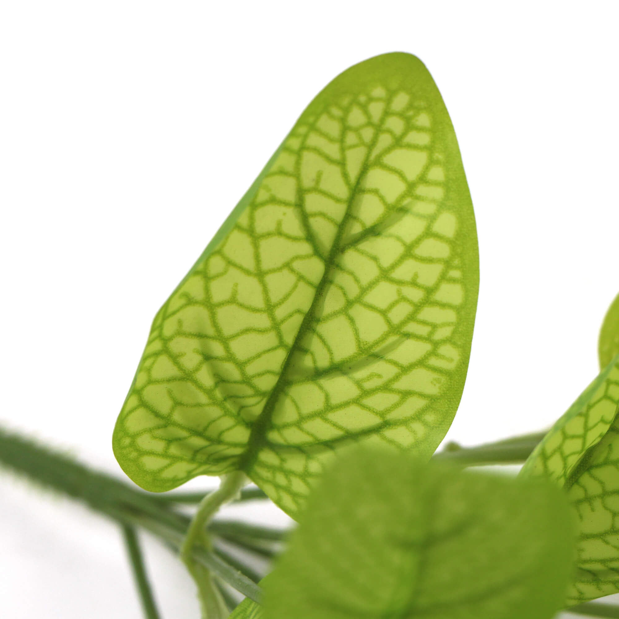 Arbusto de hoja dorada de filodendro artificial 11"