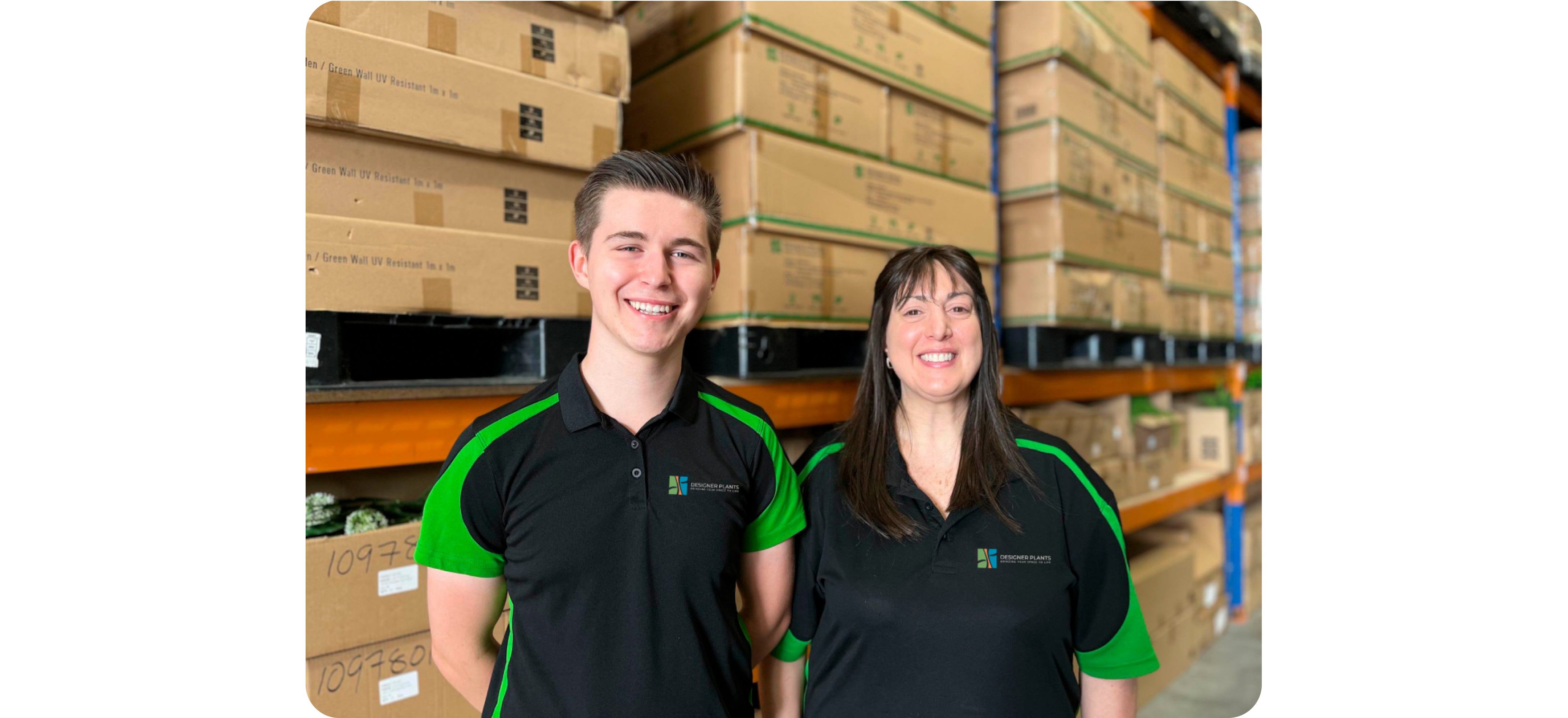 DesignerPlants team photo in the warehouse.