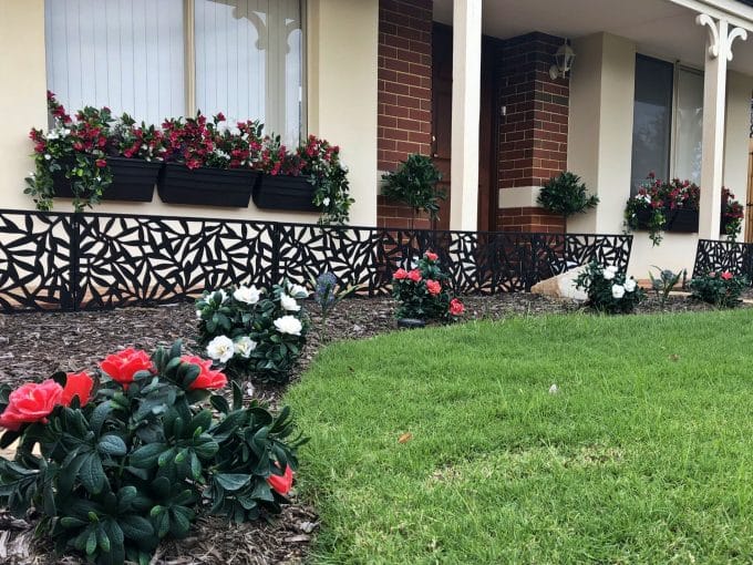Red Rose Bunch Artificial Hanging Plant 18in – UV Resistant, Non Fire Resistant Artificial Hanging Plants & Bushes