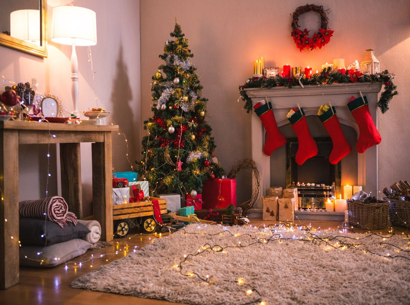 Pros and Cons of Real vs. Fake Christmas Trees