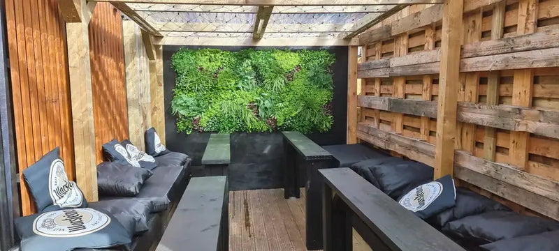 Lush Indoor Vertical Garden Plant Wall Panel Indoor and Outdoor Setting