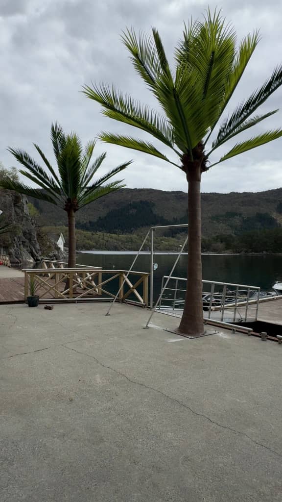 Palmera artificial alta de Florida (de 13 a 23 pies) resistente a los rayos UV (pedido pendiente de 10 a 12 semanas)