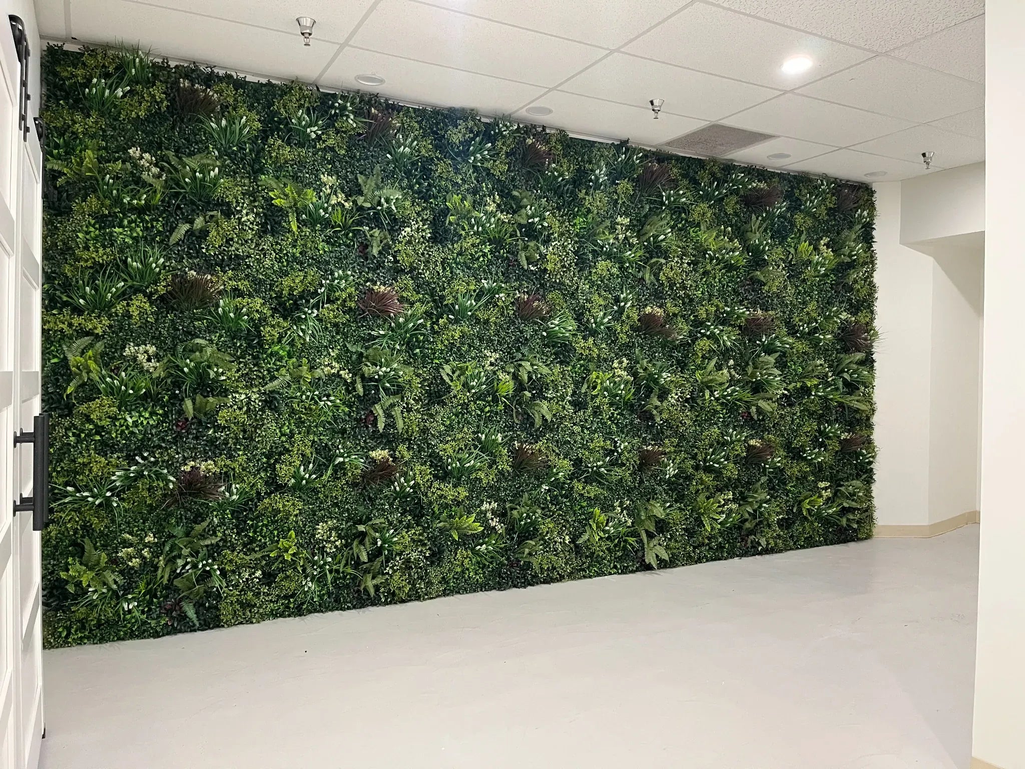Luxury_Lush_Spring_Artificial_